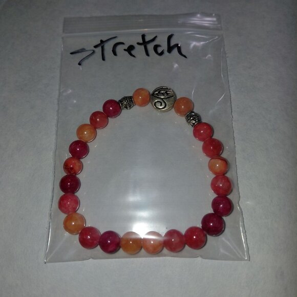 Watermelon canteloupe color stretch bracelet - Picture 3 of 3